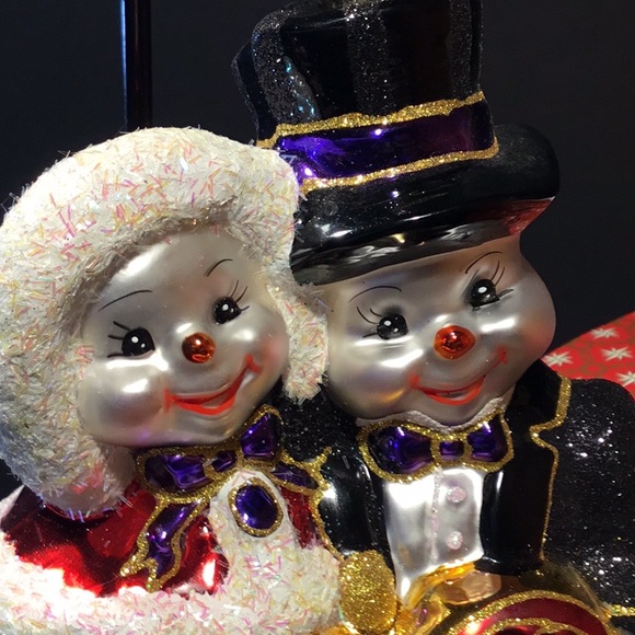 RADKO Snowy Sweetheart Glass Christmas Ornament - Picture 5 of 16